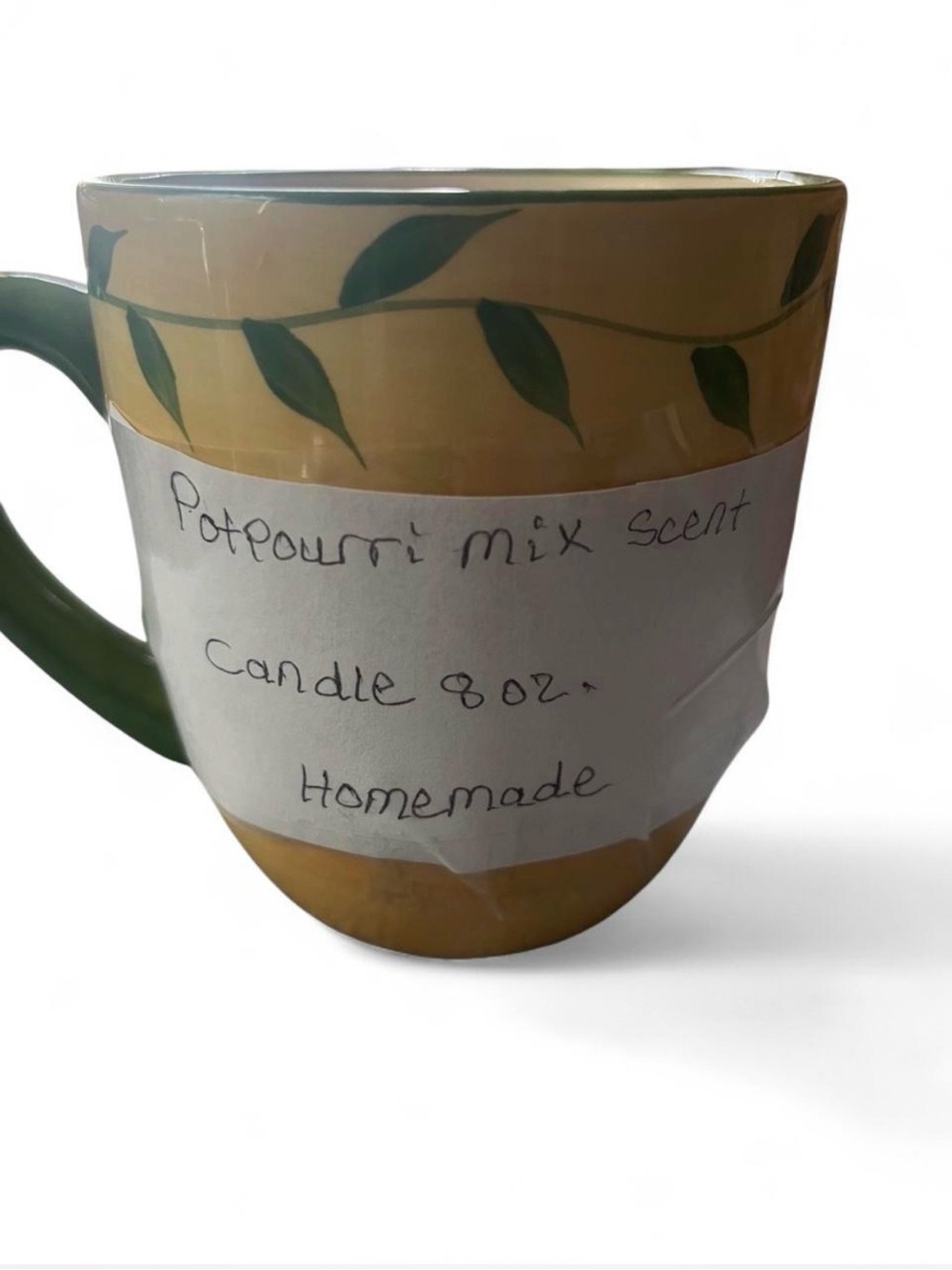 Medium homemade candle in rooster mug, potpourri mix sent 8oz.